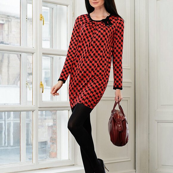 Red Fashion Tunic DRESS, European Clothing, Gift For Wife, Comfortable Wear - Picture 1 of 3